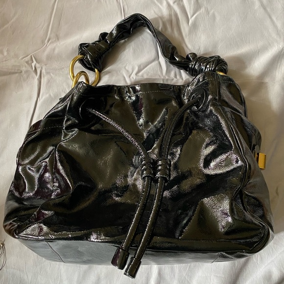Like New Coach Black Resort Hobo Drawstring Bag in Patent Leather - Picture 3 of 11